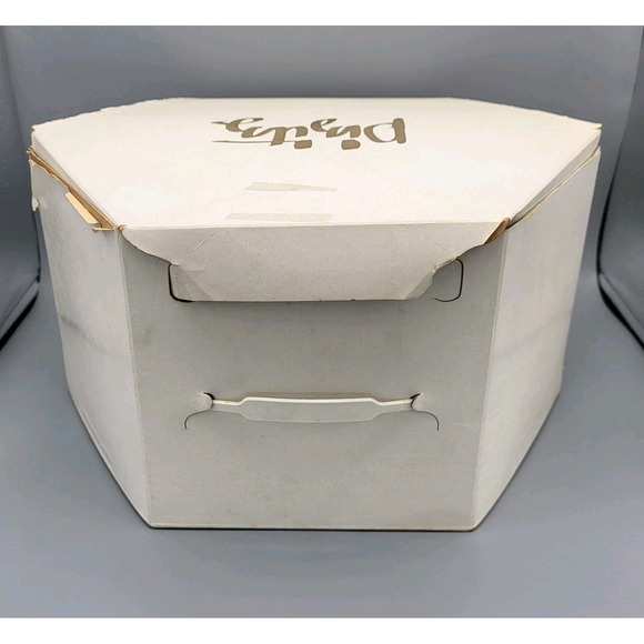 Evelyn Varon Exclusive White Genuine Fur Felt Hat 22 Merrimac Union Made w/ Box - Picture 11 of 12